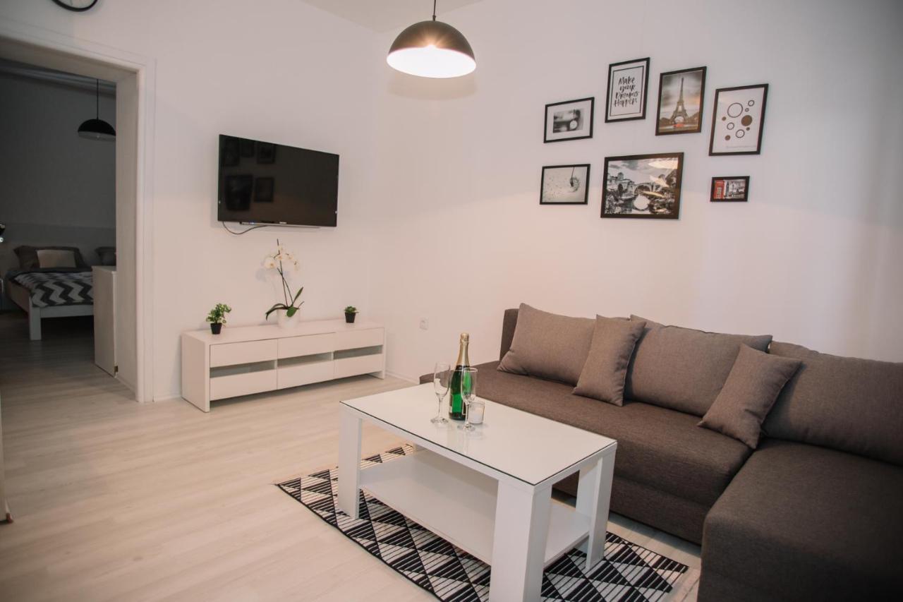 Luxury Apartment Crnjac Мостар Екстер'єр фото